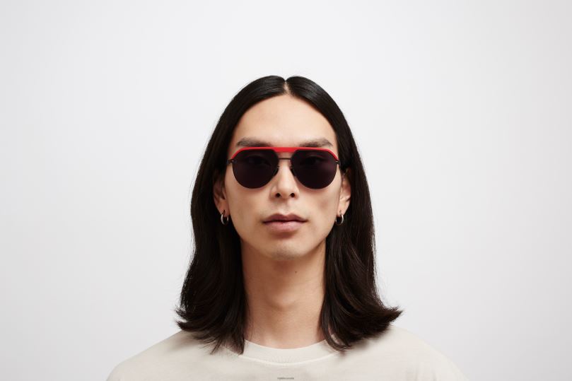 ML02MYKITA Frame: MH55 Leica Red/Black|Lens: Leica Black Solid B260B66 Leica
