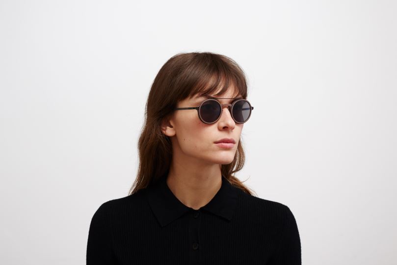 HEMLOCKMYKITA Frame: MH63 Cashmere Grey/Black|Lens: Polarized Pro Hi-Con Grey B260B51 Mylon