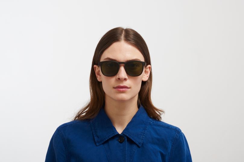 LOVELLMYKITA Frame: MD22 Ebony Brown|Lens: Green Solid B260B147 Mylon