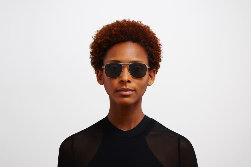 ELIMYKITA Frame: Matte Silver/Black|Lens: Polarized Pro Green B260B17 No1