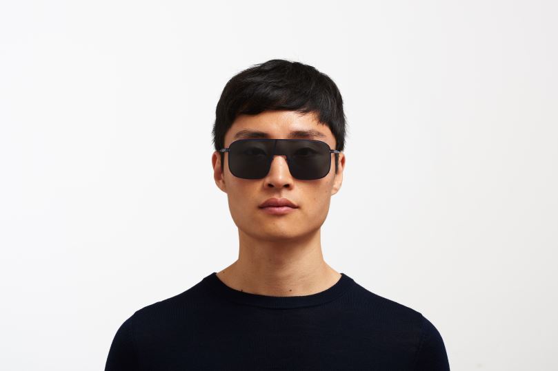 STUDIO12.2MYKITA Frame: Dark Royal|Lens: Midnight Blue B260B42 Studio