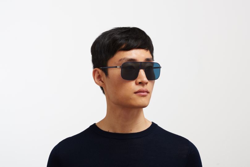 STUDIO12.2MYKITA Frame: Dark Royal|Lens: Midnight Blue B260B42 Studio